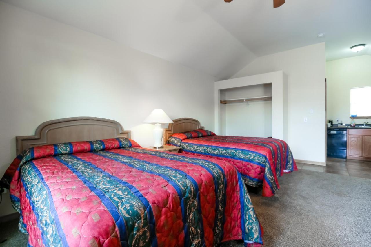 Brush Country Lodge Pleasanton Exterior foto